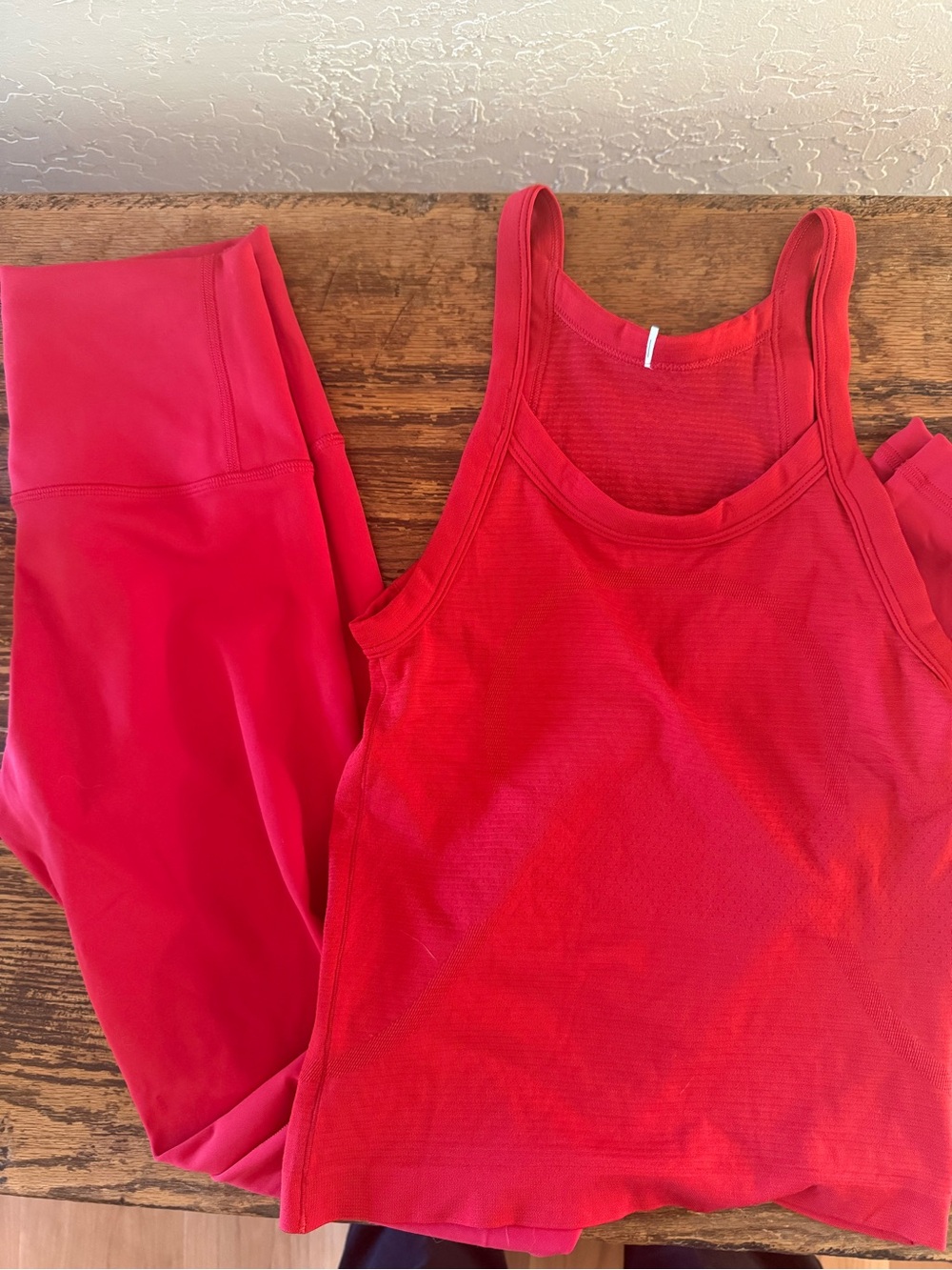 Matching Red Lululemon Set - Wunder Under Leggings & Tank Top - Picture 7 of 7